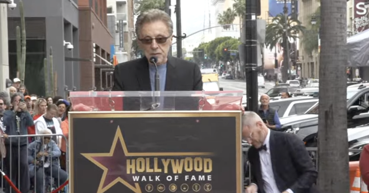 Happy 90th Birthday, Frankie Valli!! – Beragampengetahuan